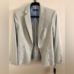 Beautiful Tommy Hilfiger blazer, new with tags. Size 4
